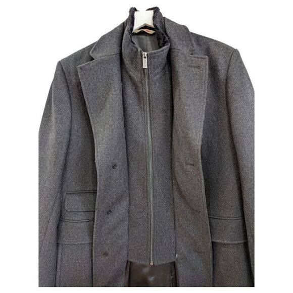 Michael Kors Men's Charcoal Grey Three Button Wool Blend ZipUp Overcoat Size 40R - Picture 4 of 9